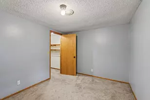 231 Longfellow St NE, Fridley, MN 55432 - Photo 10