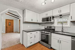 231 Longfellow St NE, Fridley, MN 55432 - Photo 4