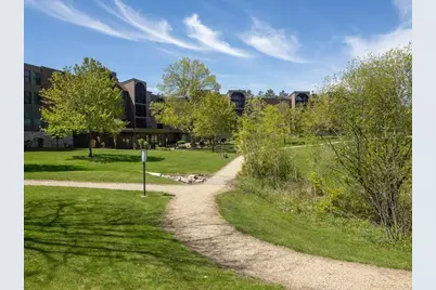 9700 Portland Avenue S #331, Bloomington, MN 55420 - Photo 32