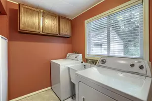 6051 Upper 46th St N, Oakdale, MN 55128 - Photo 22