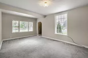 6051 Upper 46th St N, Oakdale, MN 55128 - Photo 6