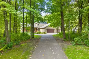 25644 Goodwin Rd, Wyoming, MN 55092 - Photo 2