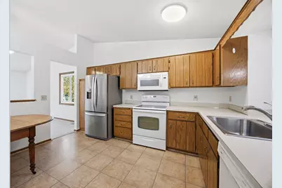 290 Pleasure Creek Drive, Blaine, MN 55434 - Photo 6