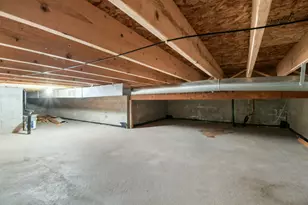 667 35th St W, Hastings, MN 55033 - Photo 16