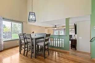 667 35th St W, Hastings, MN 55033 - Photo 2