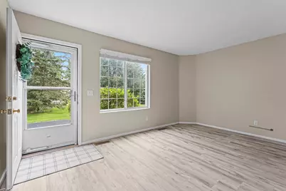 13092 Murdock Terrace, Eden Prairie, MN 55347 - Photo 10
