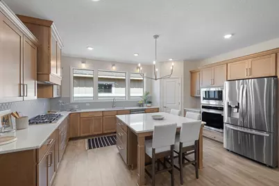 17755 Ellsworth Drive, Lakeville, MN 55044 - Photo 8