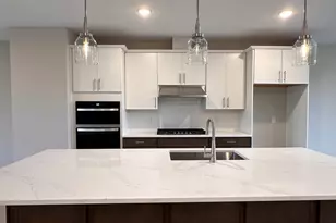 2277 Beechwood Ave, Saint Paul, MN 55116 - Photo 14