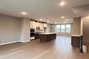 2277 Beechwood Ave, Saint Paul, MN 55116 - Photo 12