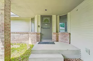 8912 Vincent Pl, Bloomington, MN 55431 - Photo 1