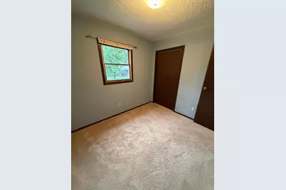 104 W Thomas Avenue, Marshall, MN 56258 - Photo 14