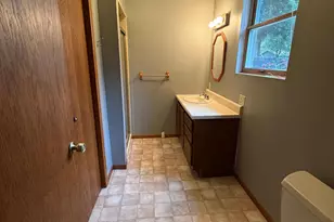 104 W Thomas Ave, Marshall, MN 56258 - Photo 18