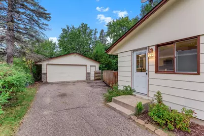 9330 Park Avenue S, Bloomington, MN 55420 - Photo 28