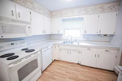 315 W 10th Street, Morris, MN 56267 - Photo 18