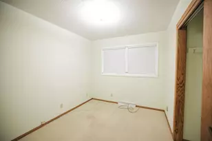 315 W 10th St, Morris, MN 56267 - Photo 28