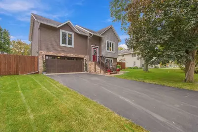 6625 Harlan Drive, Eden Prairie, MN 55346 - Photo 2