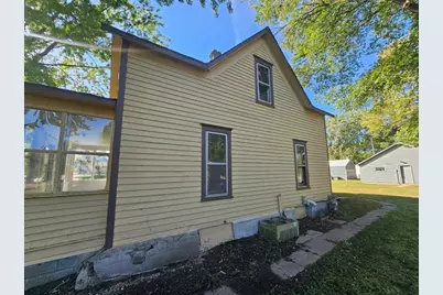 225 Union Street, Tracy, MN 56175 - Photo 2