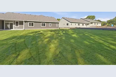 115 NW Pine, New London, MN 56273 - Photo 10