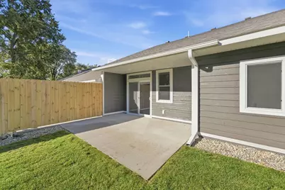 115 NW Pine, New London, MN 56273 - Photo 6