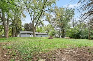 4040 Merriam Rd, Minnetonka, MN 55305 - Photo 20