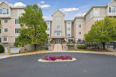 11460 Fairfield Road W #103, Minnetonka, MN 55305 - Photo 2