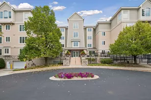 11460 Fairfield Rd W, Minnetonka, MN 55305 - Photo 2