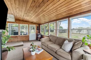 9101 Russell Ave S, Bloomington, MN 55431 - Photo 26