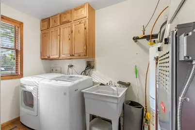 9101 Russell Avenue S, Bloomington, MN 55431 - Photo 28