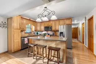 9101 Russell Ave S, Bloomington, MN 55431 - Photo 18