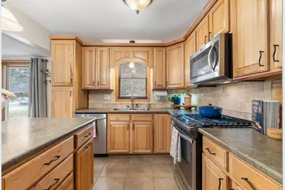 9101 Russell Avenue S, Bloomington, MN 55431 - Photo 20