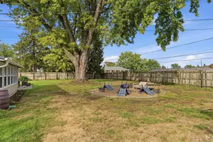 9101 Russell Ave S, Bloomington, MN 55431 - Photo 2