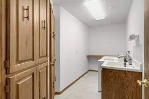 10205 27th Ave N, Plymouth, MN 55441 - Photo 24