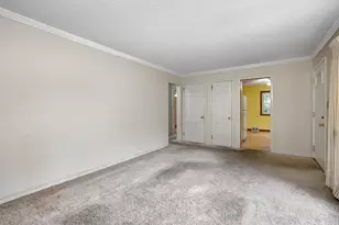 961 California Ave W, Saint Paul, MN 55117 - Photo 4