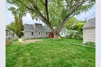 961 California Avenue W, Saint Paul, MN 55117 - Photo 16