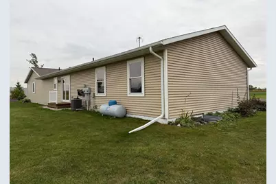 101 8th Street S, Hoffman, MN 56339 - Photo 4