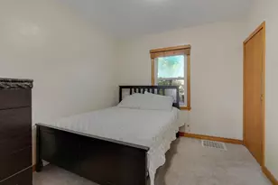 1322 Reaney Ave, Saint Paul, MN 55106 - Photo 14