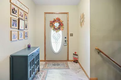 515 Cindy Lane, Owatonna, MN 55060 - Photo 8