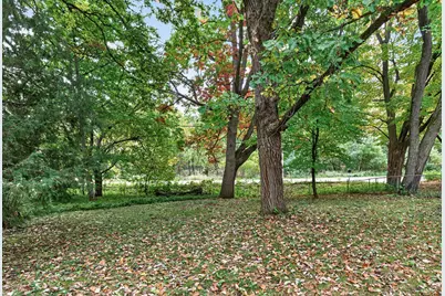 6382 Stillwater Boulevard N, Oakdale, MN 55128 - Photo 26