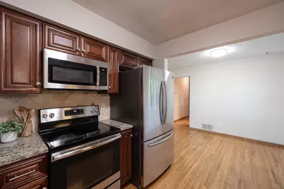 2837 Matilda Street, Roseville, MN 55113 - Photo 6