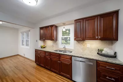 2837 Matilda Street, Roseville, MN 55113 - Photo 4