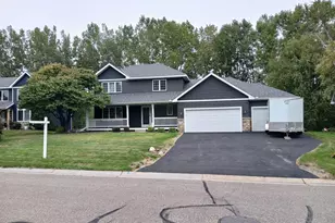 9040 Parkside Dr, Woodbury, MN 55125 - Photo 1