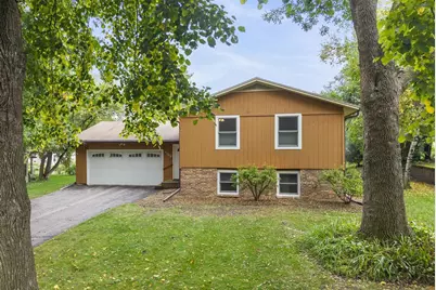 1109 Elm Street, Northfield, MN 55057 - Photo 2