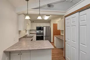 1381 Easter Ln, Eagan, MN 55123 - Photo 12