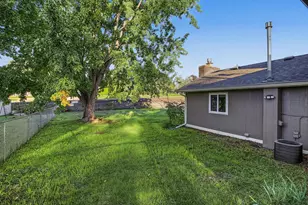 1381 Easter Ln, Eagan, MN 55123 - Photo 54