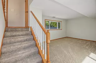 1381 Easter Ln, Eagan, MN 55123 - Photo 4