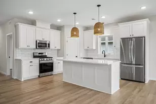 212 Century Ln, Silver Lake, MN 55381 - Photo 6