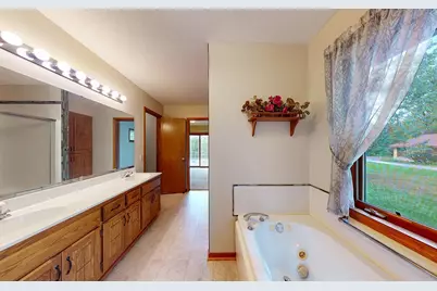 1009 River Terrace Drive, Bloomington, MN 55431 - Photo 26
