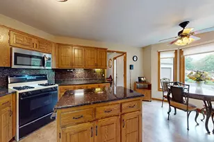 1009 River Terrace Dr, Bloomington, MN 55431 - Photo 28