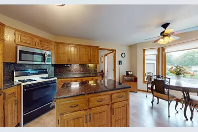 1009 River Terrace Drive, Bloomington, MN 55431 - Photo 18