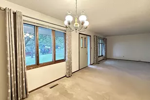 411 Chavis Dr, Hendricks, MN 56136 - Photo 6